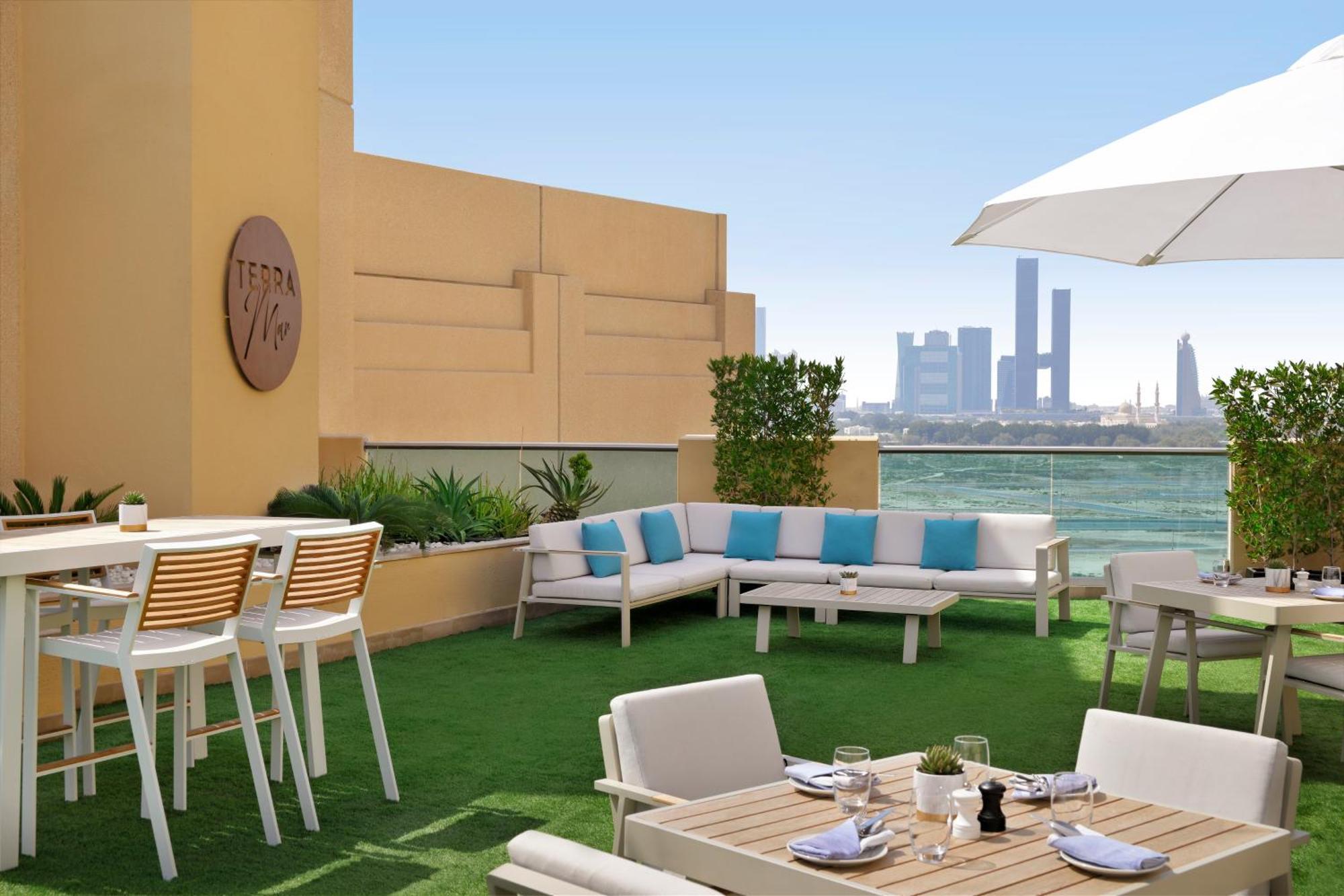 Marriott Executive Apartments Al Jaddaf, Dubái Exterior foto The View